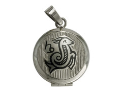 Серебряный медальон «Козерог»